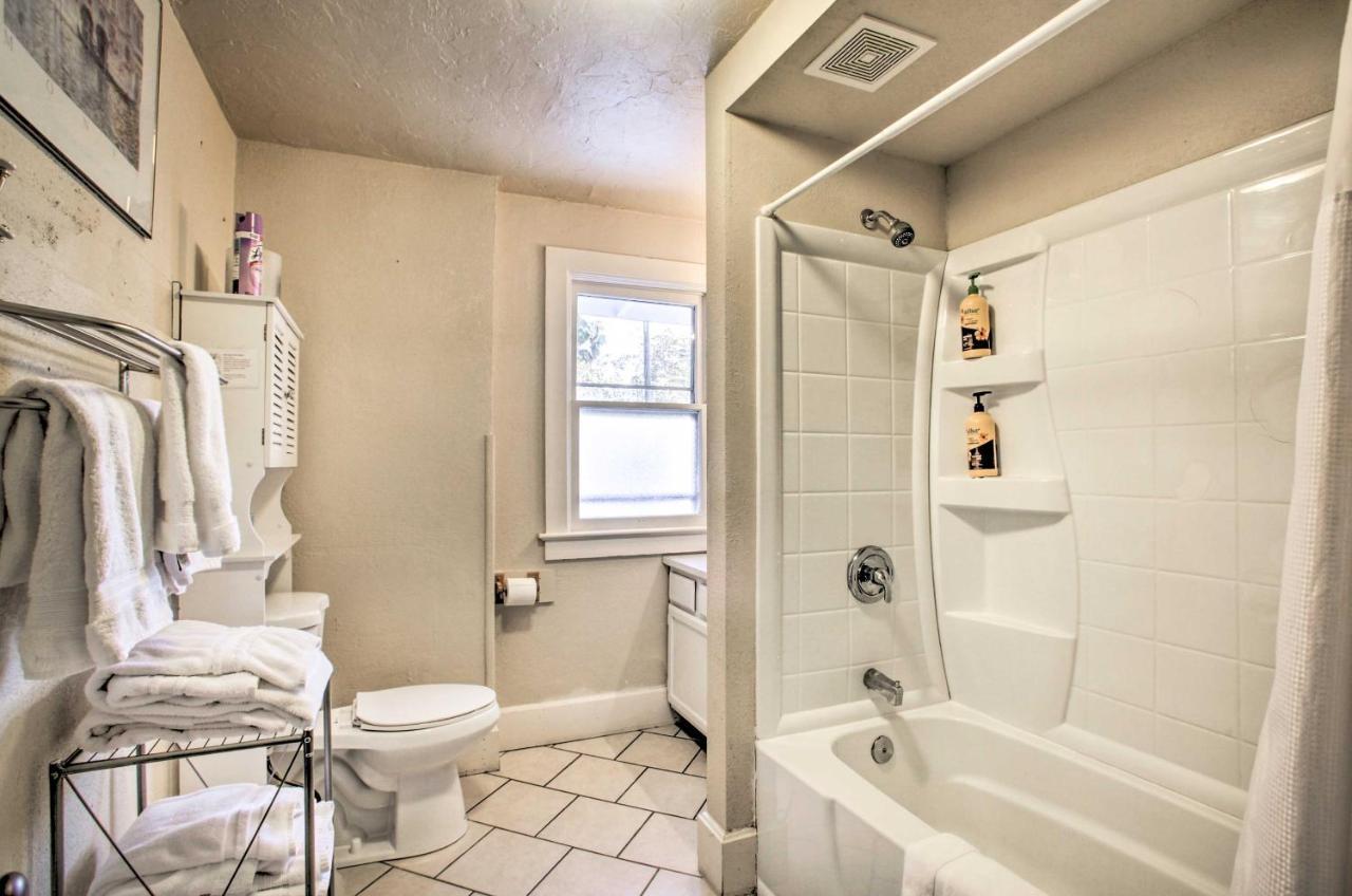 Charming Downtown Coeur Dalene With Yard! Holiday home Coeur d'Alene