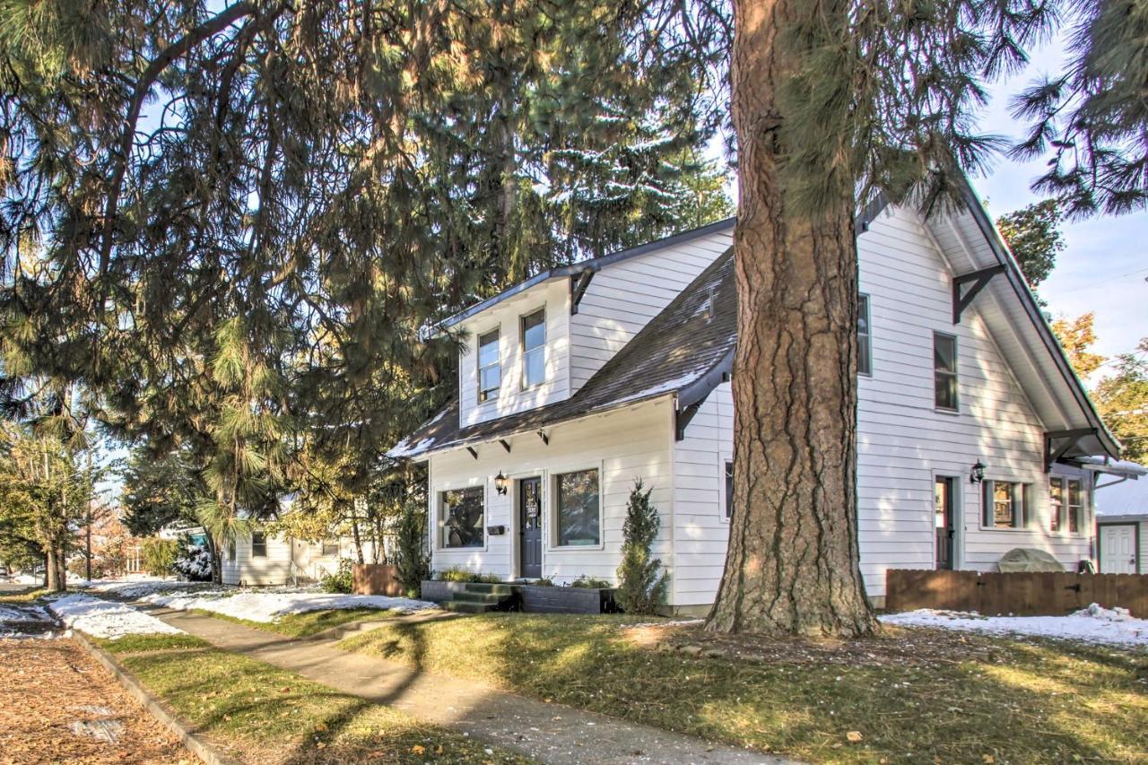 Charming Downtown Coeur Dalene With Yard! Coeur d'Alene